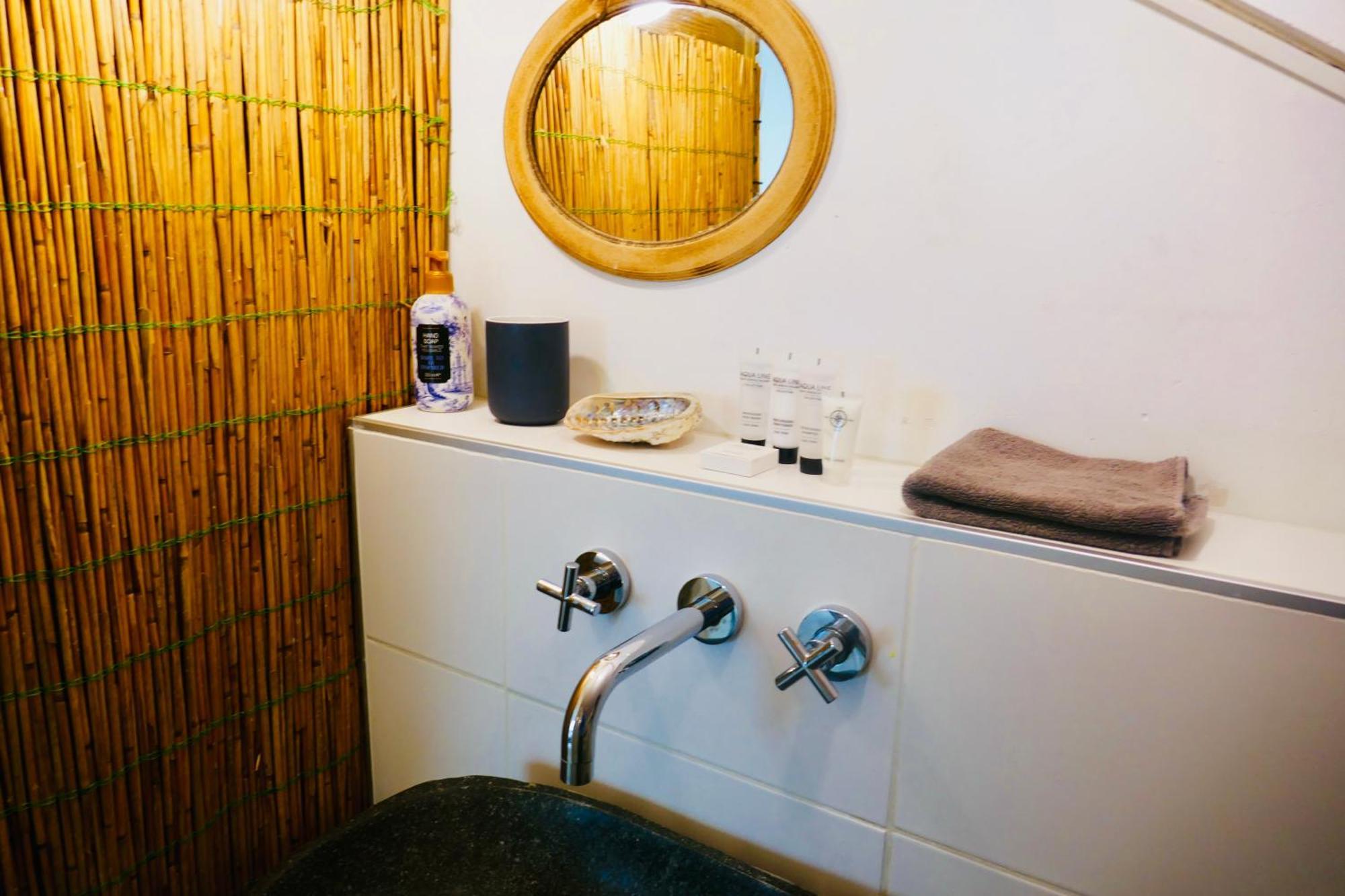Silver Moon Bed & Breakfast Voorschoten Ngoại thất bức ảnh
